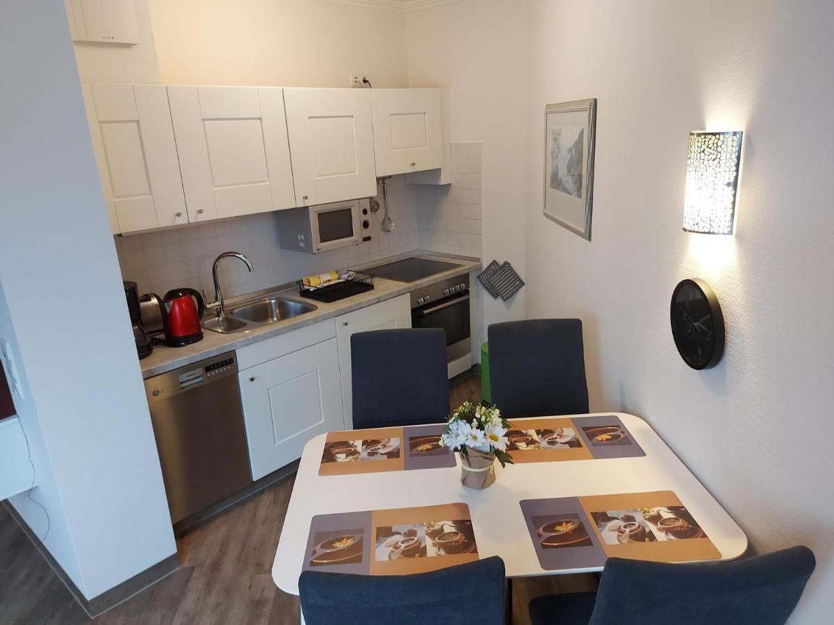 Apartment Komfort Mit 1 Schlafzimmer Und Balkon Im Dachgeschoss 270