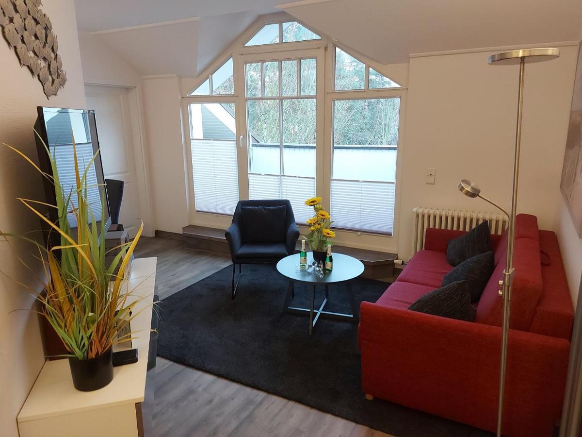 Apartment Komfort Mit 1 Schlafzimmer Und Balkon Im Dachgeschoss 270 *