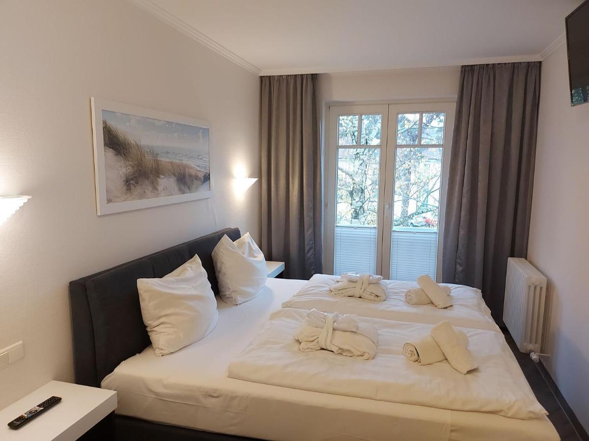 Komfort Mit 1 Schlafzimmer Und Balkon Im Dachgeschoss 270 *